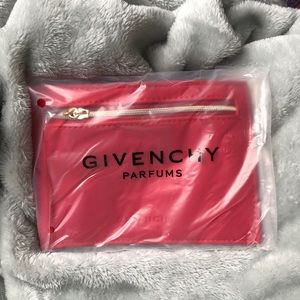 GIVENCHY Sabrina pouch